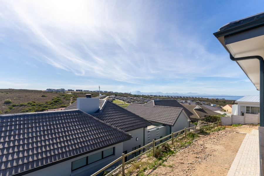 3 Bedroom Property for Sale in Seemeeu Park Western Cape